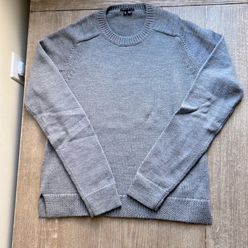 EUC Theory Moretz Harmony Sweater